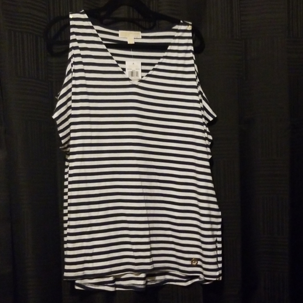 NWT Michael Kors Cold Shoulder Top Size 1X